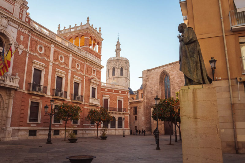 The Ultimate Valencia Experience