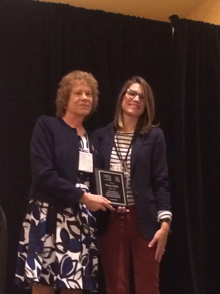 Mona Miller receives the NAFSA Gene Smith Award