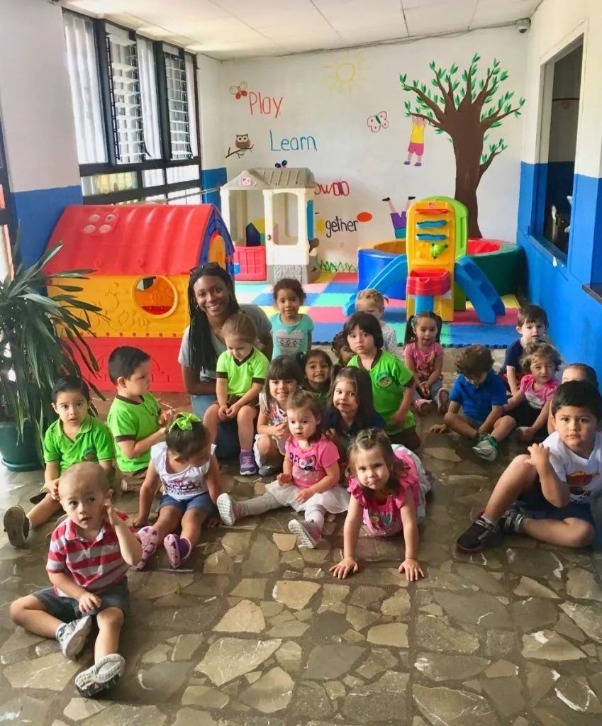 API volunteer Mattison Gotcher inside the classroom with her students in Costa Rica
